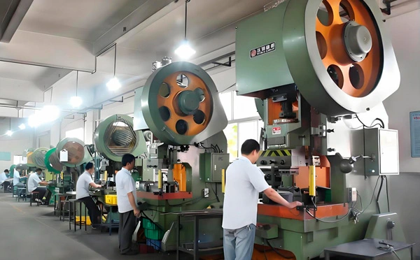 Thiết bị hiện đại nhất