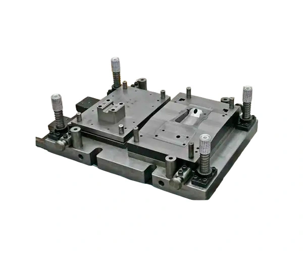 khuôn dập phần cứng cơ khí