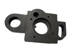 motor-plate-customization-case-italian-integrated-assembly-equipment-1.jpg
