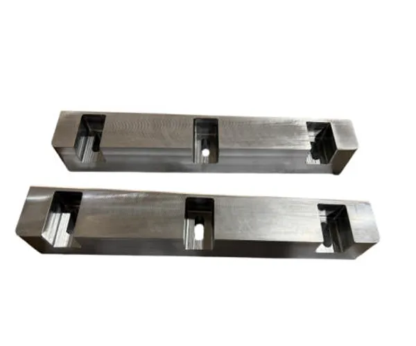 Khối đỡ chính xác bên phải